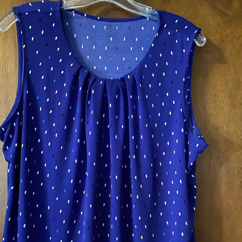 Worthington sleeveless blue diamond top